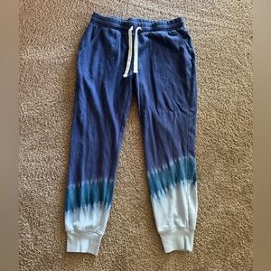 *2 piece set* GAP sweat pants and sweatshirt set.